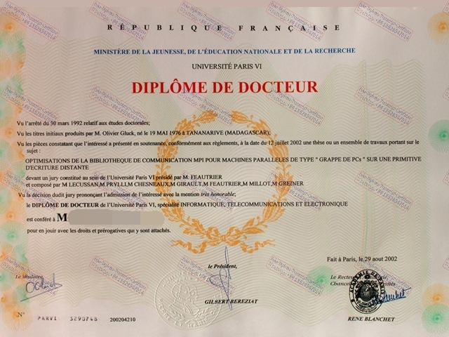 Fake Université Paris VI Diploma